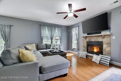  122 Tamarack Trail, Pocono Summit, PA 18346 - Photo 5