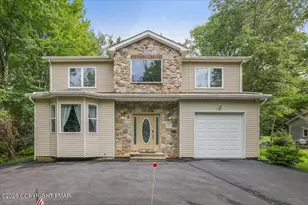 122 Tamarack Trail, Pocono Summit, PA 18346 - Photo 1