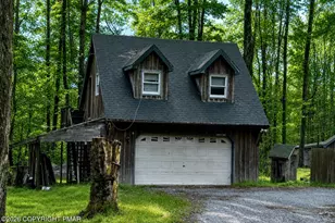 1189 Fox Trail, Tobyhanna, PA 18326 - Photo 3
