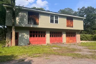209 Summit Ave, Pocono Summit, PA 18346 - Photo 1