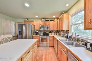 4132 Crest View Dr, Stroudsburg, PA 18360 - Photo 11