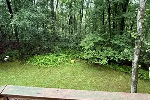5142 Autumn Ln, Pocono Lake, PA 18347 - Photo 11