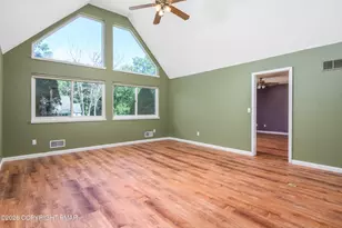 513 Gandolf Rd, Tamiment, PA 18371 - Photo 7