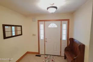 201 Garfield Ln, East Stroudsburg, PA 18301 - Photo 15