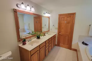 201 Garfield Ln, East Stroudsburg, PA 18301 - Photo 35