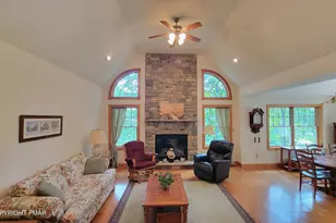 201 Garfield Ln, East Stroudsburg, PA 18301 - Photo 19