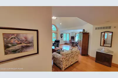  201 Garfield Lane, East Stroudsburg, PA 18301 - Photo 17
