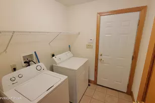201 Garfield Ln, East Stroudsburg, PA 18301 - Photo 81