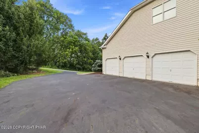  268 Great Bear Way Road, East Stroudsburg, PA 18302 - Photo 7