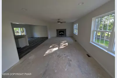  119 Bass Court, Canadensis, PA 18325 - Photo 7