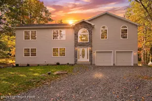 119 Bass Ct, Canadensis, PA 18325 - Photo 3