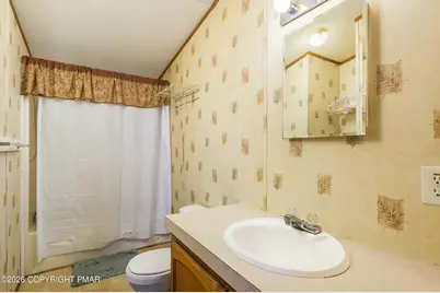  161 Buttonwood Court, East Stroudsburg, PA 18301 - Photo 17