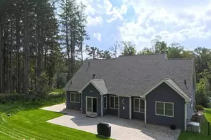 142 Lexington Ln, Blakeslee, PA 18610 - Photo 5