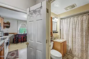 309 Jubilee Dr, Stockertown, PA 18083 - Photo 27