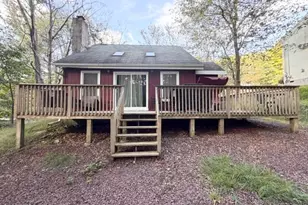 9078 Idlewild Dr, Tobyhanna, PA 18466 - Photo 3