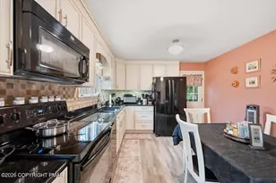 2029 W Walnut St, Allentown, PA 18104 - Photo 17