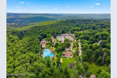  102 Fox Run, Buck Hill Falls, PA 18323 - Photo 67