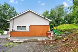 1326 Hilltop Dr, Long Pond, PA 18334 - Photo 39