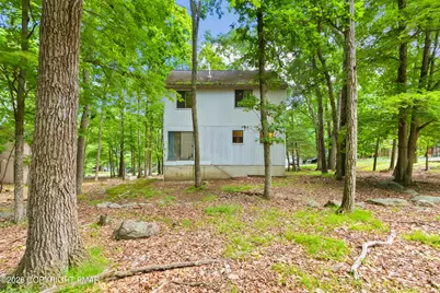  1422 Melrose Terrace, East Stroudsburg, PA 18301 - Photo 3