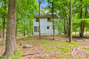 1422 Melrose Terrace, East Stroudsburg, PA 18301 - Photo 3