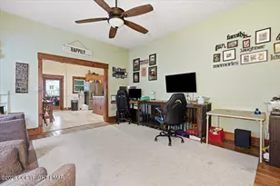 113 Academy St, Plymouth, PA 18651 - Photo 19
