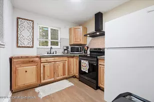 8919 Moose Ln, Tobyhanna, PA 18466 - Photo 17