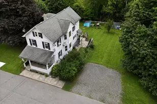 319 N 4th St, Bangor, PA 18013 - Photo 3