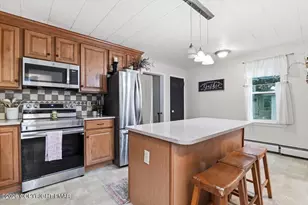 319 N 4th St, Bangor, PA 18013 - Photo 9