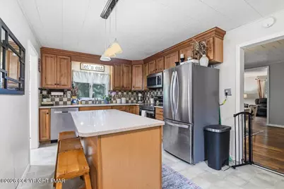  319 N 4th Street, Bangor, PA 18013 - Photo 7