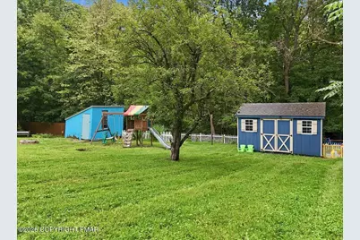  319 N 4th Street, Bangor, PA 18013 - Photo 31