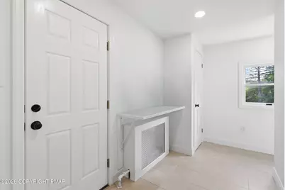  533 Main Street, Gouldsboro, PA 18424 - Photo 19