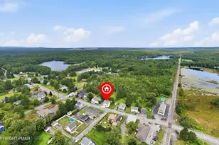 533 Main St, Gouldsboro, PA 18424 - Photo 57