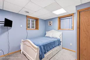 1046 Rainbow Dr, Lake Ariel, PA 18436 - Photo 21
