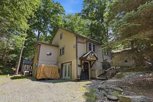 1046 Rainbow Dr, Lake Ariel, PA 18436 - Photo 43