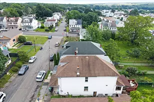 36 S Wylam St, Frackville, PA 17931 - Photo 9