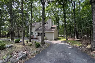 319 Hyland Dr, East Stroudsburg, PA 18301 - Photo 1