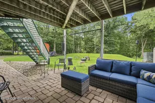 12416 Mountain Laurel Dr, East Stroudsburg, PA 18302 - Photo 11