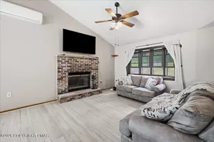 12416 Mountain Laurel Dr, East Stroudsburg, PA 18302 - Photo 13