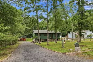 12416 Mountain Laurel Dr, East Stroudsburg, PA 18302 - Photo 3