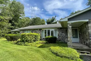 5130 Mountain View Dr, Stroudsburg, PA 18360 - Photo 5