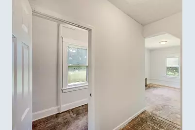  1198 W Main Street, Stroudsburg, PA 18360 - Photo 11