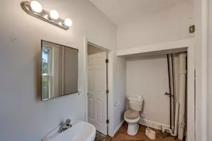 1198 W Main St, Stroudsburg, PA 18360 - Photo 29