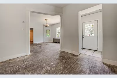  1198 W Main Street, Stroudsburg, PA 18360 - Photo 3