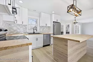 5124 Hickory Ln, East Stroudsburg, PA 18302 - Photo 15