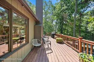 187 Radcliff Rd, Bushkill, PA 18324 - Photo 3