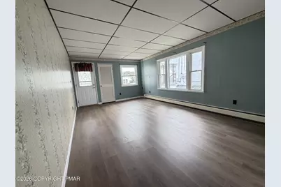  8 E Holland Street, Summit Hill, PA 18250 - Photo 7