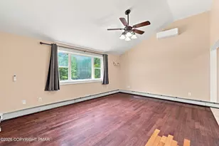 105 Ledgewood Dr, East Stroudsburg, PA 18301 - Photo 11