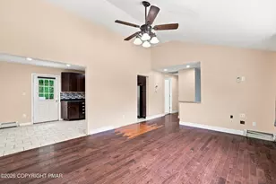 105 Ledgewood Dr, East Stroudsburg, PA 18301 - Photo 13