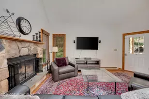 411 Hickory Dr, Tannersville, PA 18372 - Photo 5