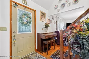7110 Robinwood Dr, Tobyhanna, PA 18466 - Photo 5